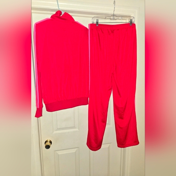 SOLD‼️NWT Adidas Originals Adicolor FireBird Tracksuit - Picture 5 of 7